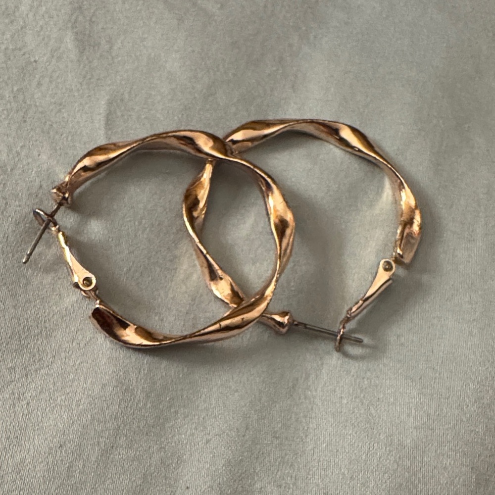 Chic Twisted Gold Hoop Earrings